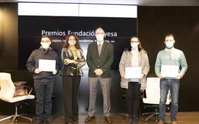 Entrega de los Premios Fundación Ayesa a los mejores expedientes académicos del IES Polígono Sur