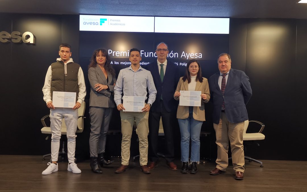 Premiamos los mejores expedientes académicos del IES Polígono Sur de Sevilla